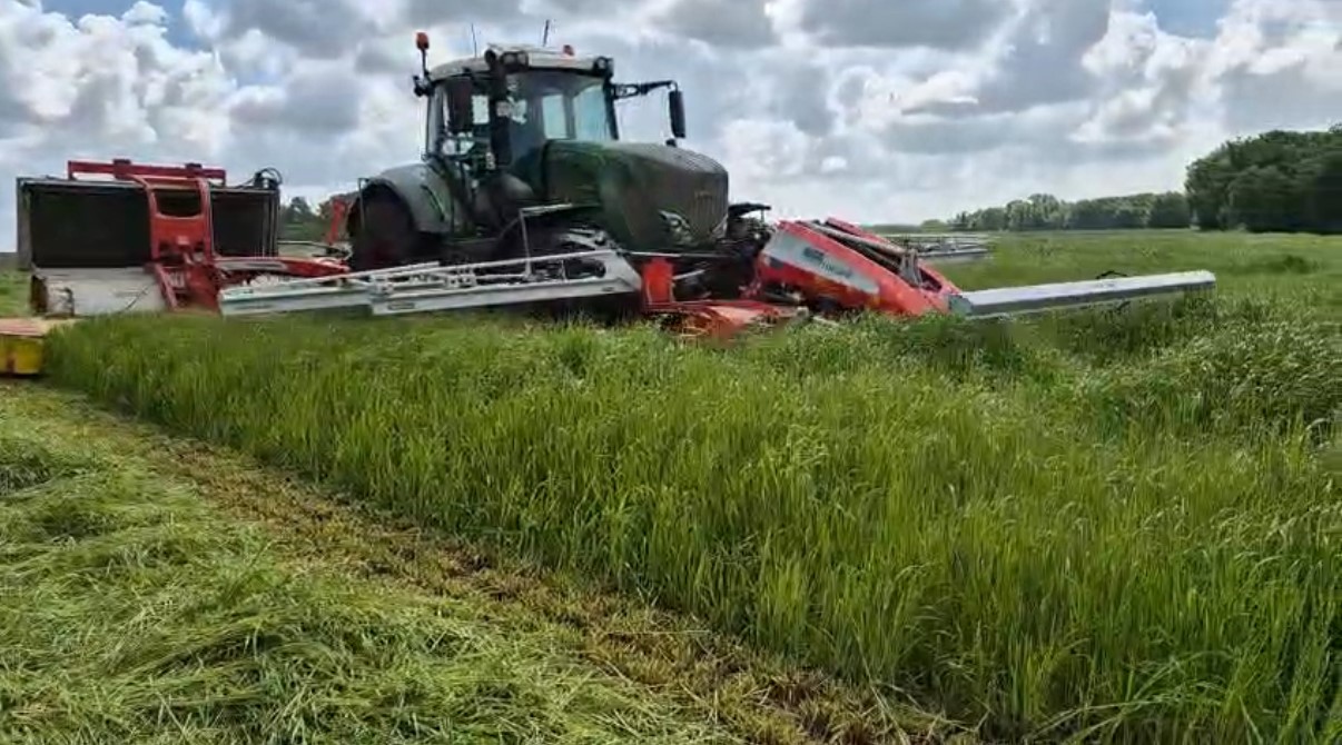10 Meter Mähkombination mit Tiererkennung